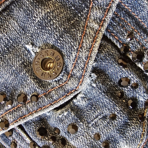 Vintage Guess Denim Crop Jacket - Picture 3 of 7